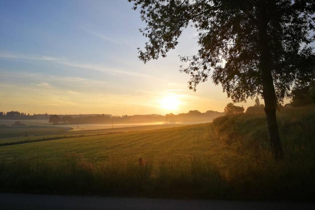 Charmantes Ferienhaeuschen Zwischen Muenchen Und Augsburg Ried  Ngoại thất bức ảnh